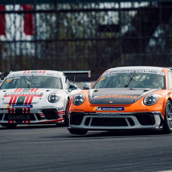 Gamble dominates reverse grid Knockhill race